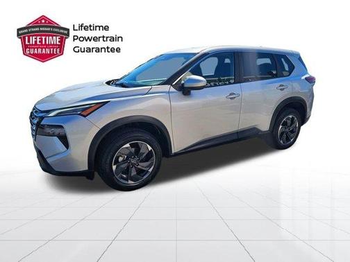 Brilliant Silver Metallic 2025 Nissan Rogue SV