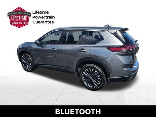 2025 Nissan Rogue SL