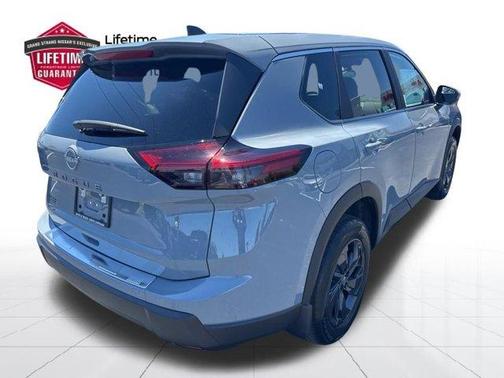 Boulder Gray Metallic 2026 Nissan Rogue SV