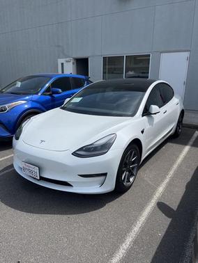 2021 Tesla Model 3 Standard Range Plus