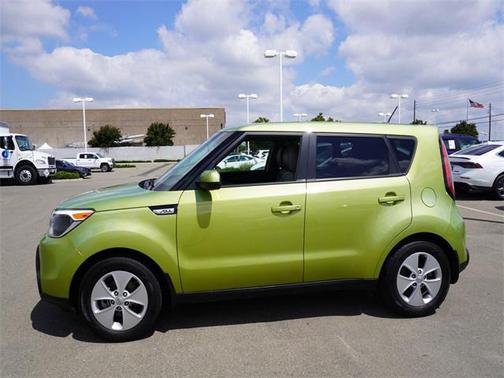 2016 Kia Soul Base