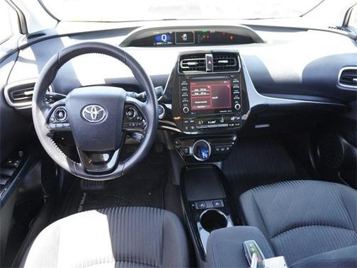 2021 Toyota Prius Prime LE