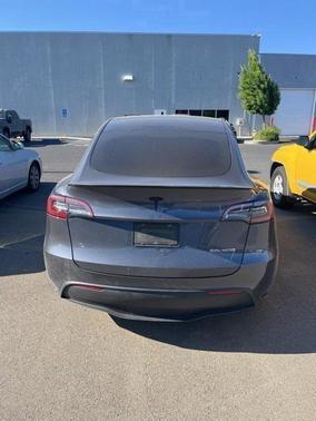 2022 Tesla Model Y Performance Dual Motor All-Wheel Drive