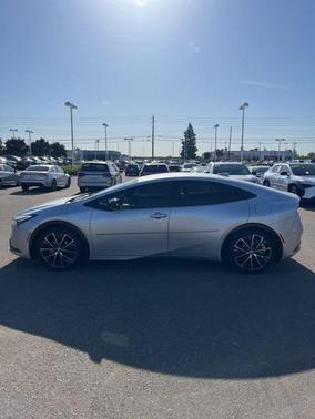 2024 Toyota Prius XLE