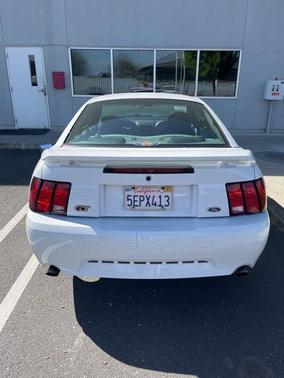 2004 Ford Mustang GT