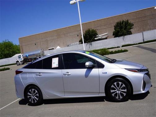 2021 Toyota Prius Prime XLE