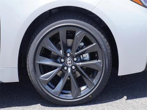 2025 Toyota Corolla Hybrid SE