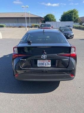 2019 Toyota Prius LE