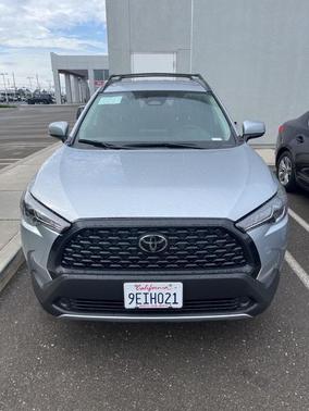 2023 Toyota Corolla Cross LE