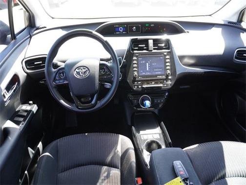 2022 Toyota Prius Prime LE