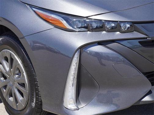 2022 Toyota Prius Prime LE