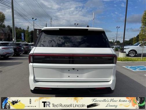 2025 Lincoln Navigator Reserve