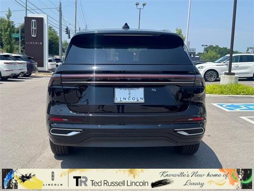 2025 Lincoln Nautilus Reserve