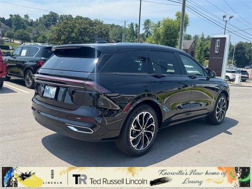 2025 Lincoln Nautilus Reserve