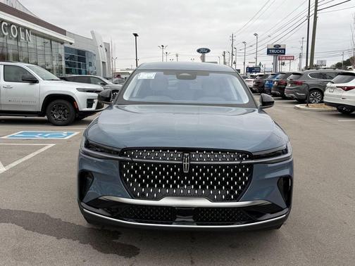 Whisper Blue Metallic Clearcoat 2026 Lincoln Nautilus Premiere