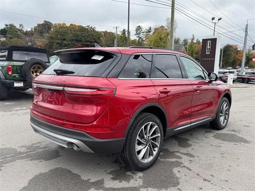 2026 Lincoln Corsair Premiere