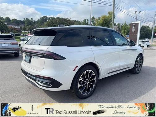 2025 Lincoln Nautilus Reserve