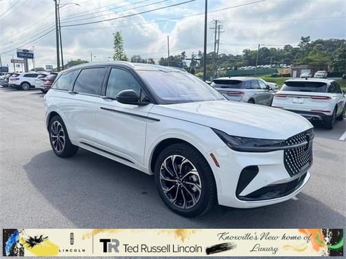 2025 Lincoln Nautilus Reserve