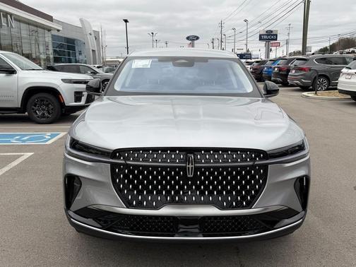Silver Radiance Metallic Clearcoat 2026 Lincoln Nautilus Premiere