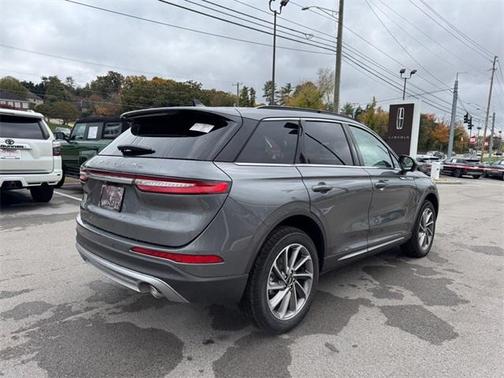 2026 Lincoln Corsair Premiere