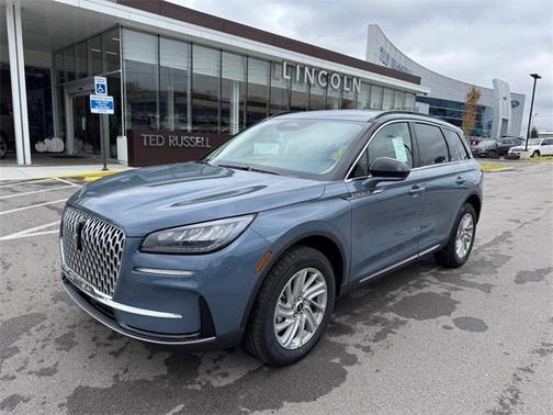 2026 Lincoln Corsair Premiere