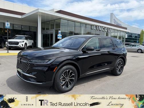 Infinite Black Metallic Clearcoat 2026 Lincoln Nautilus Premiere