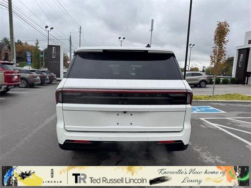 2025 Lincoln Navigator Reserve