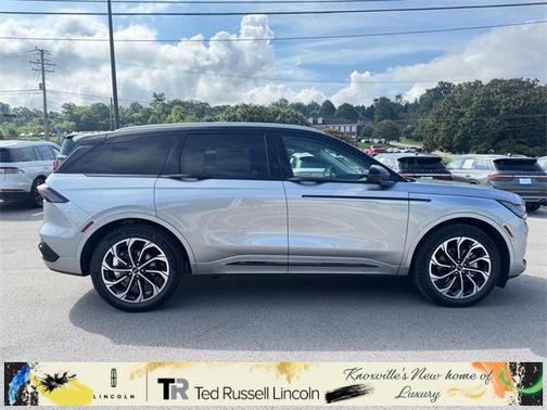 2025 Lincoln Nautilus Reserve