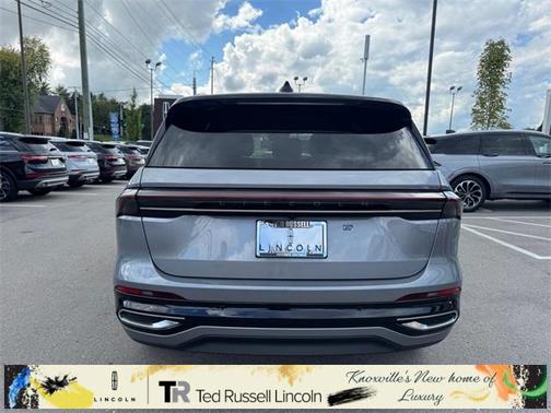 2025 Lincoln Nautilus Reserve