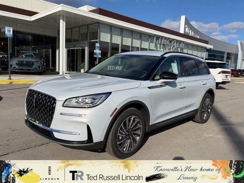 Crystal White Metallic Clearcoat 2026 Lincoln Corsair Reserve