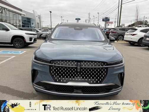 Whisper Blue Metallic Clearcoat 2026 Lincoln Nautilus Reserve