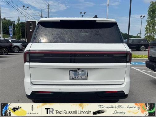 2025 Lincoln Navigator Reserve