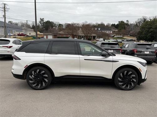 2026 Lincoln Nautilus Reserve