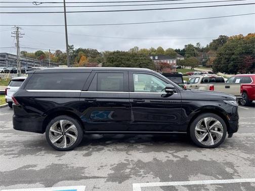 2025 Lincoln Navigator Black Label
