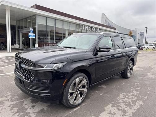 2025 Lincoln Navigator Black Label