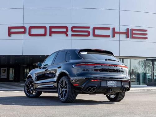 2023 Porsche Macan T