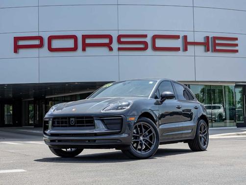 2023 Porsche Macan T