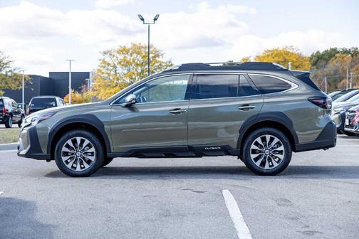 2025 Subaru Outback Touring