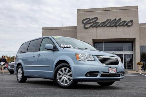 2013 Chrysler Town & Country Touring