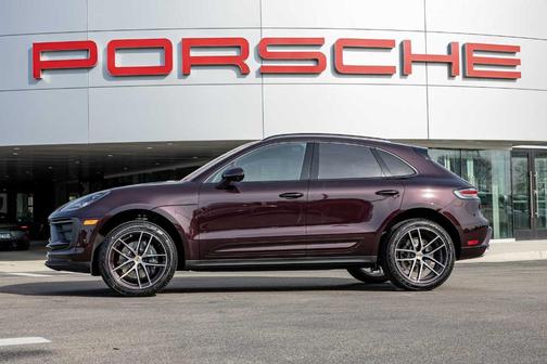 2025 Porsche Macan 