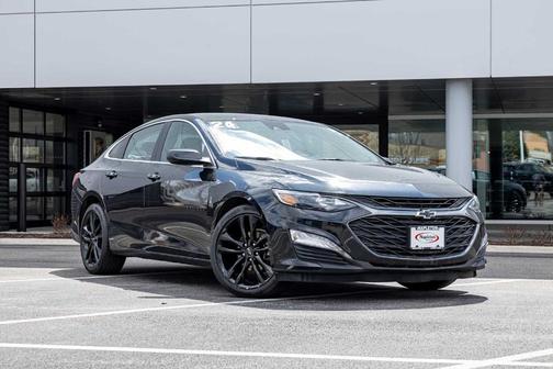 Black 2024 Chevrolet Malibu LT