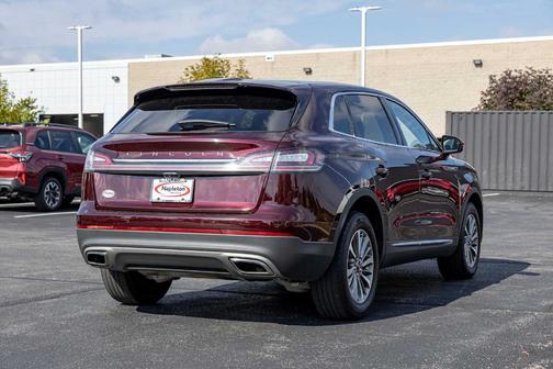 2022 Lincoln Nautilus Reserve