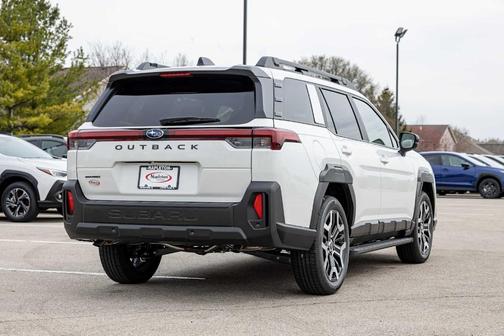 Crystal White Pearl 2026 Subaru Outback Touring XT
