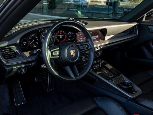 2022 Porsche 911 Targa