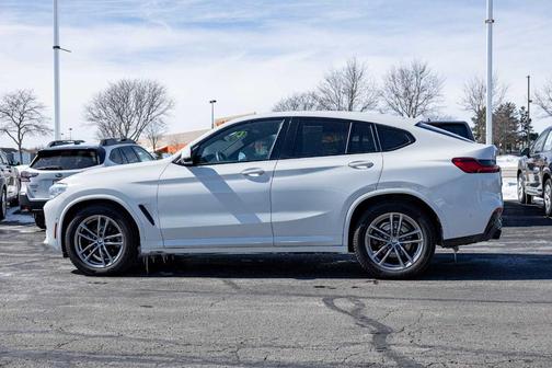2021 BMW X4 xDrive30i
