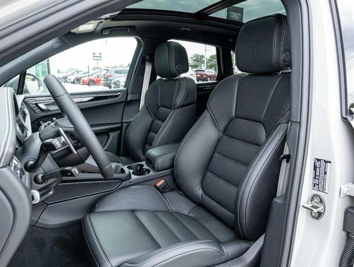 Chalk 2026 Porsche Macan T