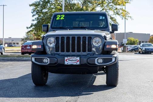 2022 Jeep Gladiator Sport
