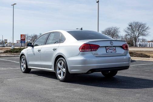 2014 Volkswagen Passat Auto Wolfsburg Ed