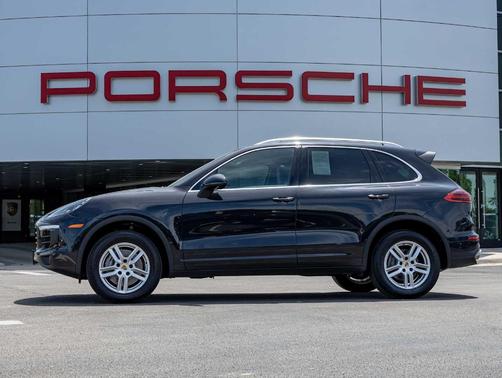 2016 Porsche Cayenne Base