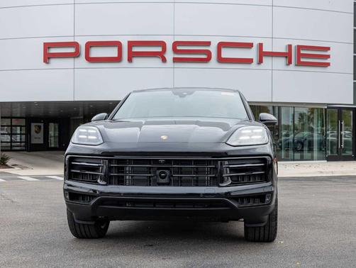 2026 Porsche Cayenne AWD